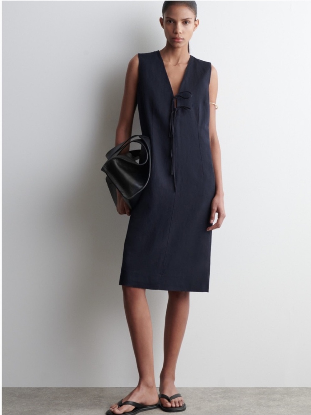 COS Navy Linen Blend Sleeveless V-Neck Tie-Front Shift Dress